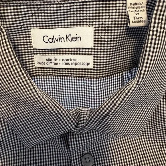 Calvin Klein Men's Dress Shirt - Picture 2 of 7